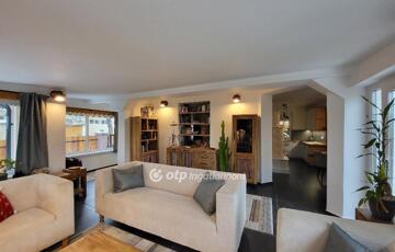 Eladó családi ház