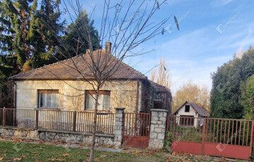 Eladó családi ház