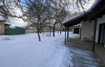 Eladó családi ház