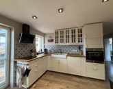 Eladó családi ház Pécs 124 900 000 Ft