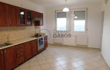 Eladó lakás