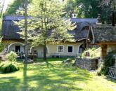 Ősfás birtok saját patakkal az erdő, a Nemzeti Park közepén