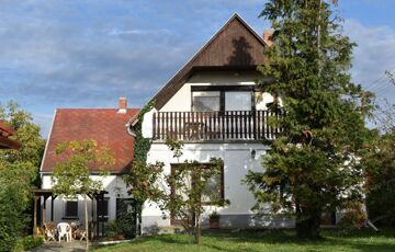 Eladó családi ház