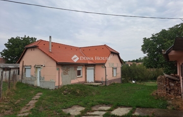 Eladó családi ház