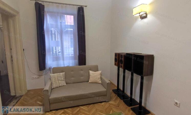 Eladó jó állapotú lakás Budapest 6. kerületében, a Csengery utcában!                                 