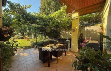 Eladó családi ház