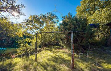 Eladó telek/földterület