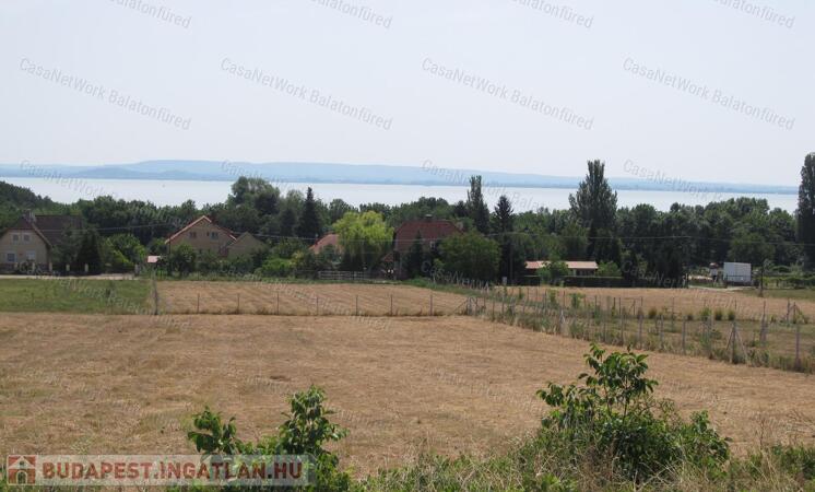 Páratlan panorámájú építési telek                                 