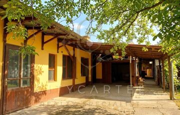 Eladó családi ház