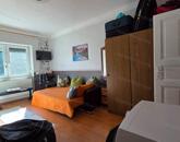 69m2-es, 3 szobás polgári téglalakás remek udvari lehetőségekkel