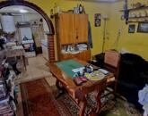 Kétlakrészes családi ház eladó Cegléden!