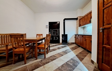 Eladó üdülő/nyaraló