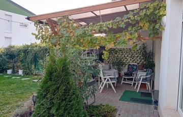 Eladó családi ház