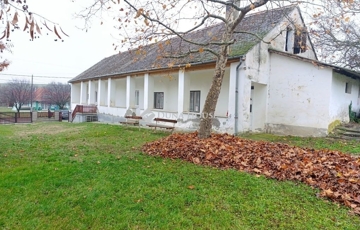 Eladó családi ház