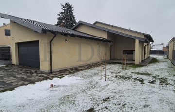 Eladó családi ház