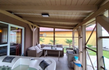 Eladó családi ház