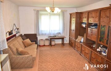 Eladó családi ház