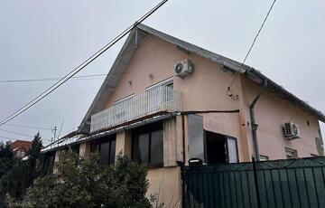 Eladó családi ház