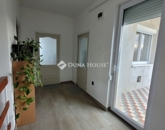 Eladó családi ház Cegléd 115 000 000 Ft