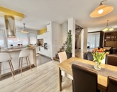 Eladó családi ház Pécs 134 990 000 Ft