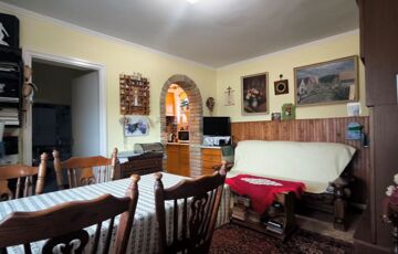 Eladó családi ház