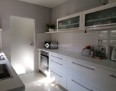 Eladó családi ház Pécs 96 500 000 Ft