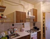 Szolnokon, belvároshoz közel, 52 m2-es, első em-i 2 szobás lakás eladó