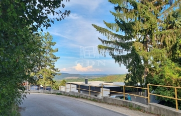 Eladó telek/földterület