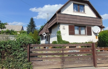 Eladó családi ház