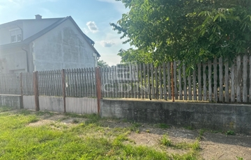 Eladó telek/földterület