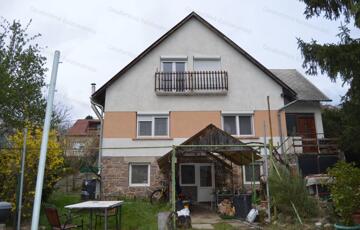 Eladó családi ház