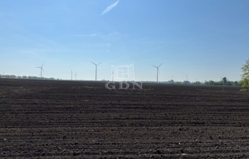 Eladó telek/földterület