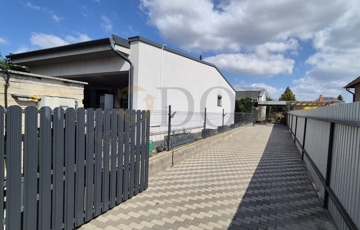 Eladó családi ház