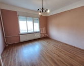 Eladó családi ház Felsőlajos 39 000 000 Ft