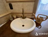 Eladó családi ház Debrecen 189 000 000 Ft