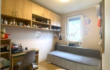 Eladó lakás