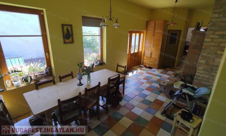 Eladó családi ház Győrszentiván kedvelt részén!                                 