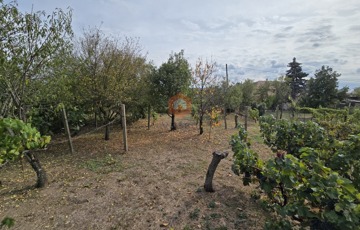 Eladó telek/földterület