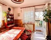 Tágas, nyugodt otthon egy családnak