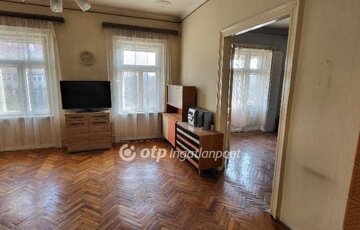 Eladó lakás