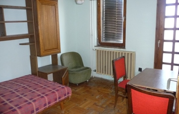 Kiadó családi ház