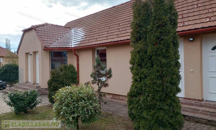 Litéren 4 lakást tartalmazó társasház eladó                                 