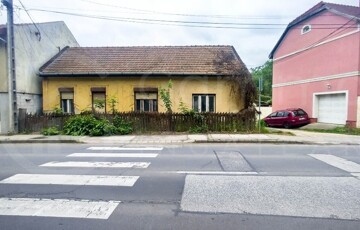 Eladó családi ház