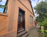 Eladó családi ház Madaras 10 000 000 Ft