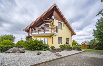 Eladó családi ház