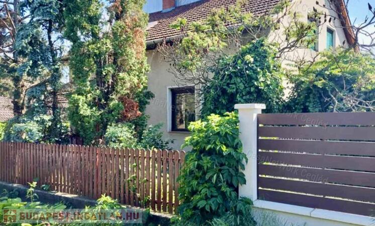 Tápiószelén családi ház eladó                                 