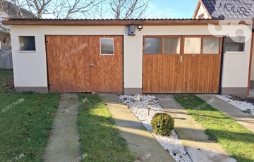 Eladó családi ház