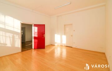 Eladó iroda/üzlethelyiség