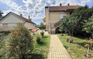 Eladó családi ház