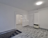 Kiadó iroda/üzlethelyiség Székesfehérvár 190 000 Ft